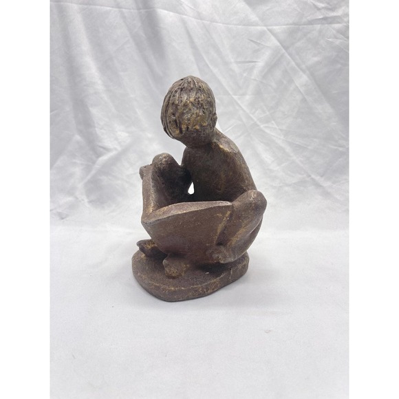 VTG Austin Productions reading boy sculpture - Picture 3 of 10